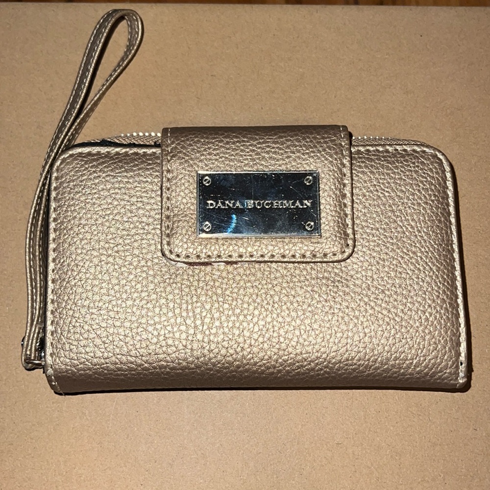 Dana Buchman wristlet